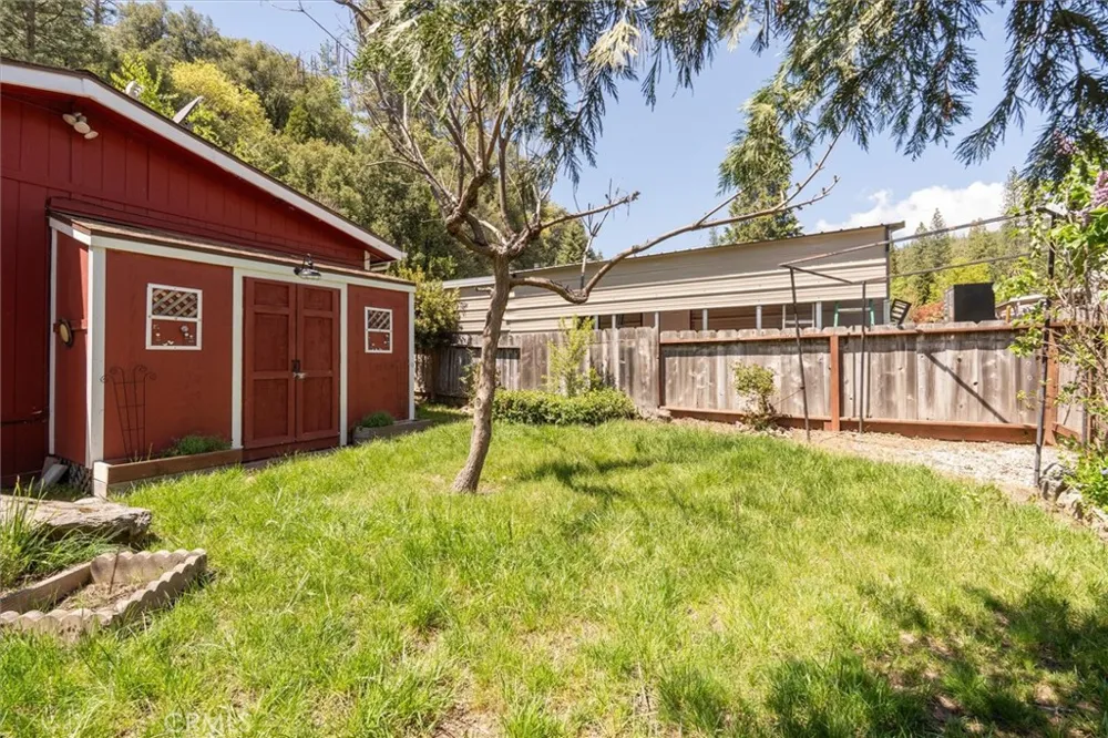 39737 Road 274 #14 Bass Lake, CA 93604