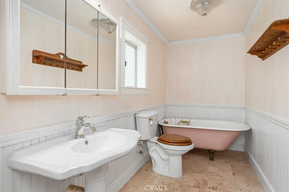 39737 Road 274 #14 Bass Lake, CA 93604