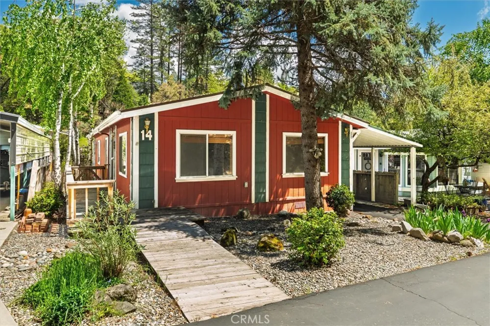 39737 Road 274 #14 Bass Lake, CA 93604