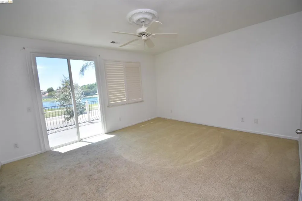 5548 Cortina Ln Stockton, CA 95219