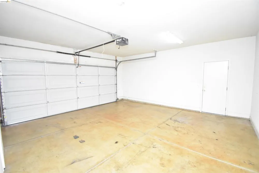 5548 Cortina Ln Stockton, CA 95219
