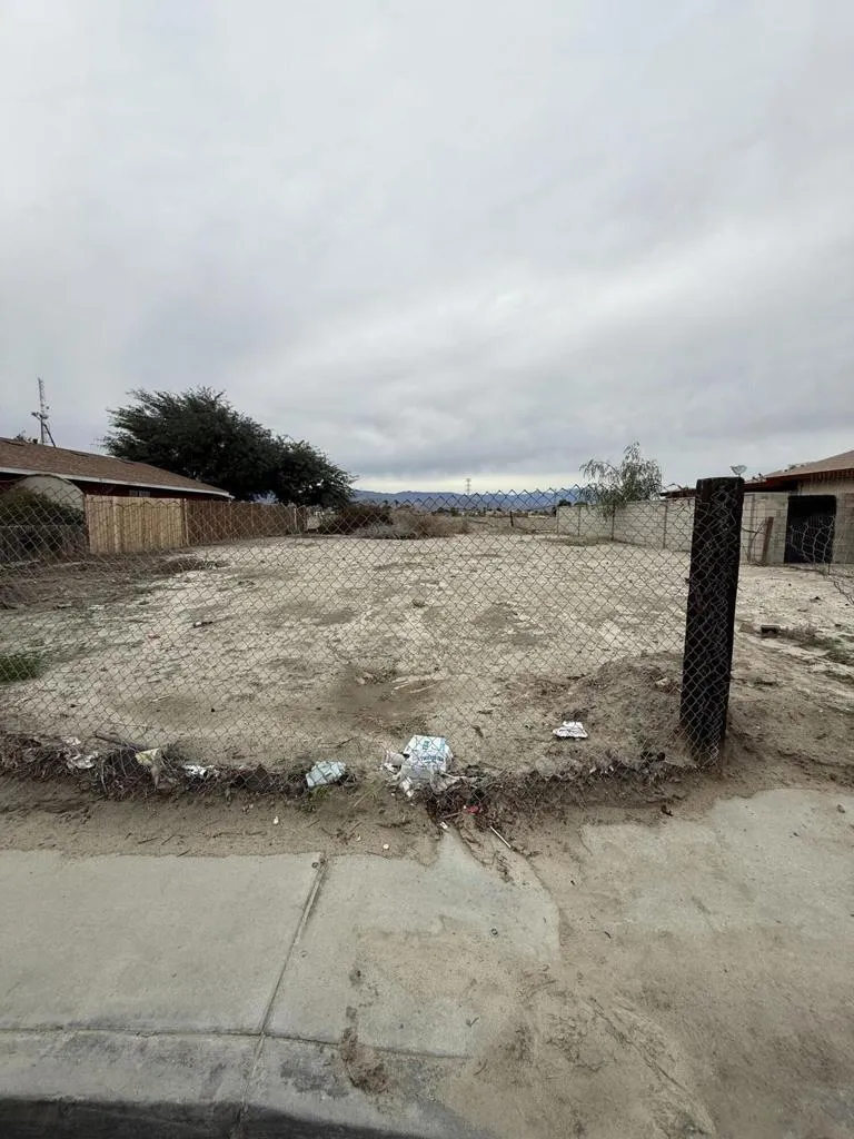 51879 La Ponderosa Drive Coachella, CA 92236
