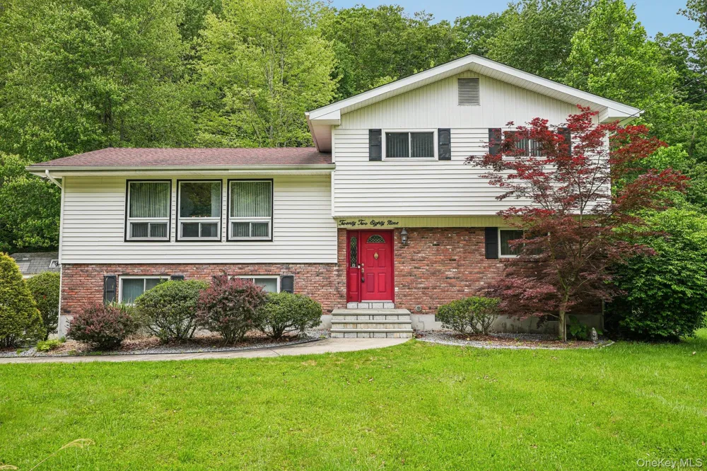 2289 Sultana Drive Yorktown Heights, NY 10598
