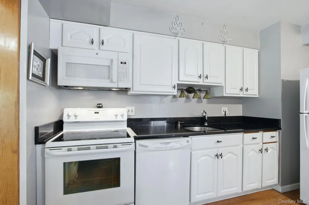 2289 Sultana Drive Yorktown Heights, NY 10598