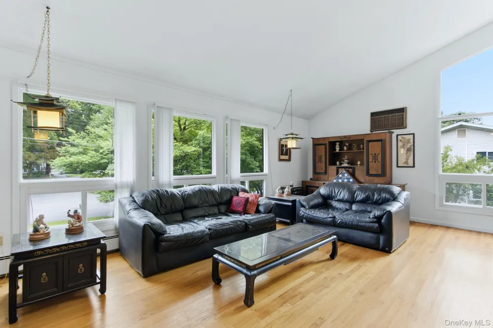 2289 Sultana Drive Yorktown Heights, NY 10598