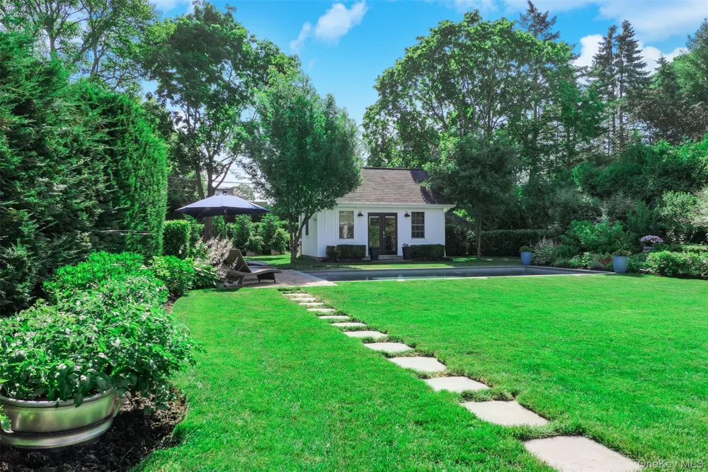 7 Country Club Road Bellport Village, NY 11713