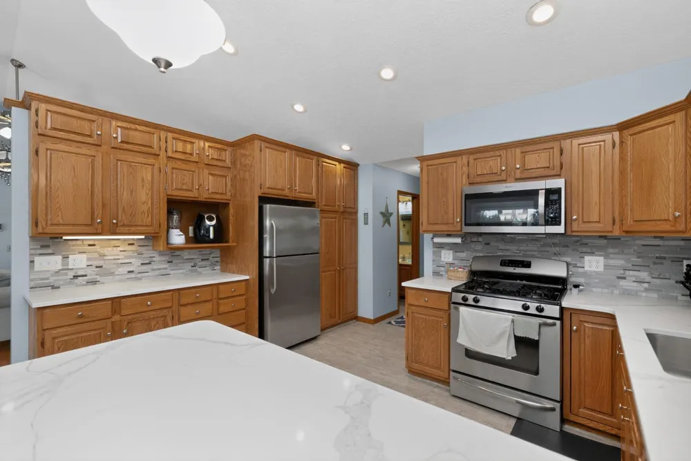 61763 Crestlane Drive Sturgis, MI 49091