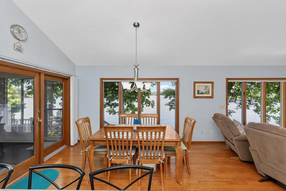 61763 Crestlane Drive Sturgis, MI 49091