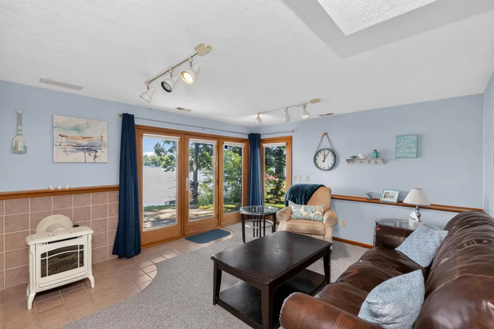 61763 Crestlane Drive Sturgis, MI 49091