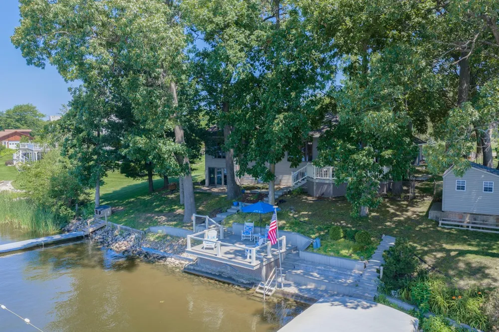 61763 Crestlane Drive Sturgis, MI 49091