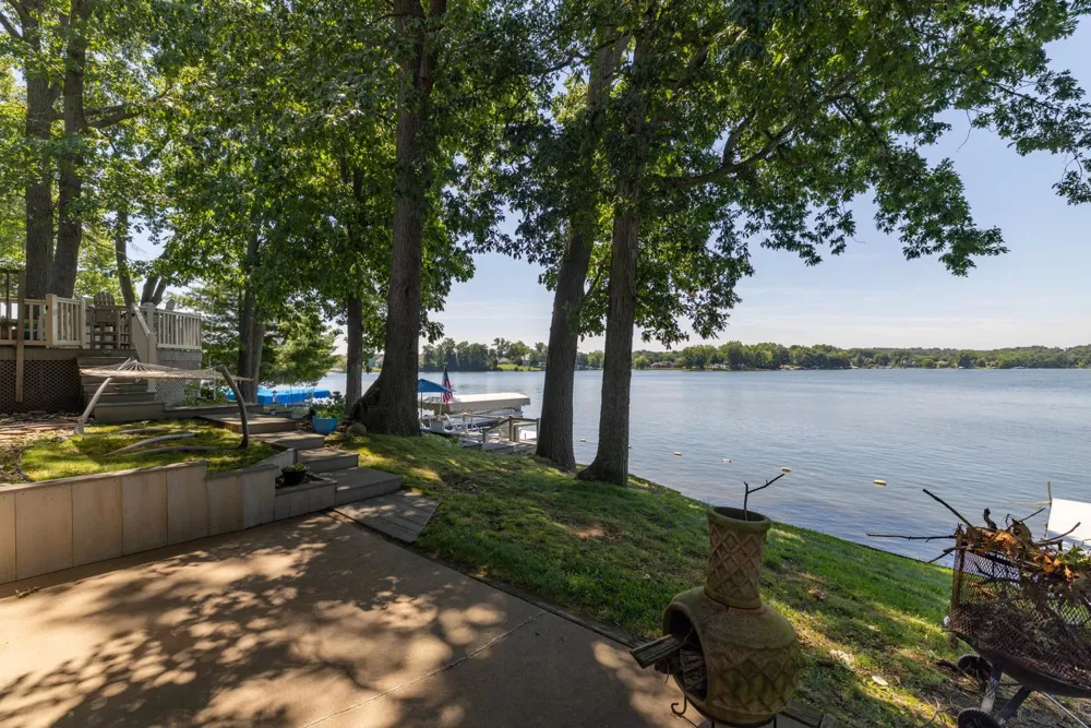 61763 Crestlane Drive Sturgis, MI 49091