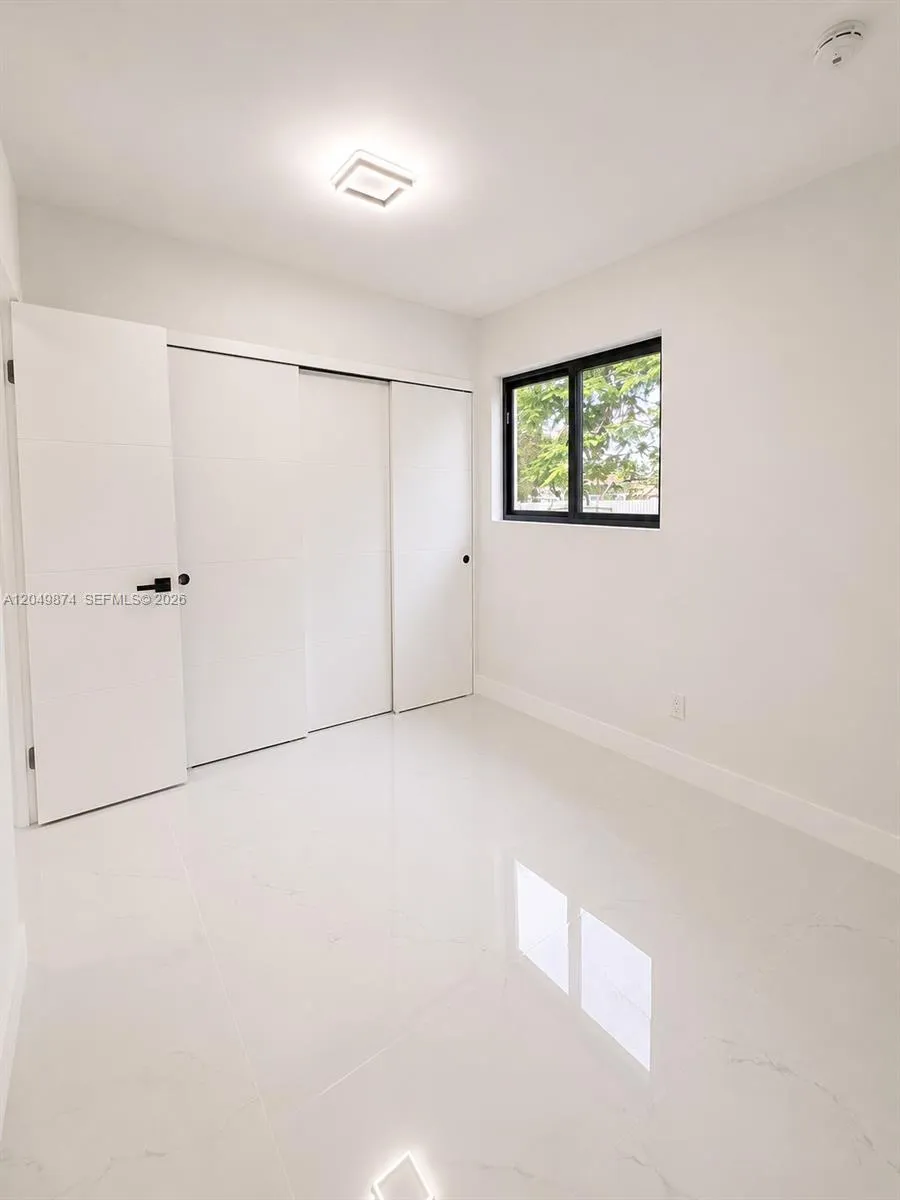 11820 SW 223rd St Miami, FL 33170
