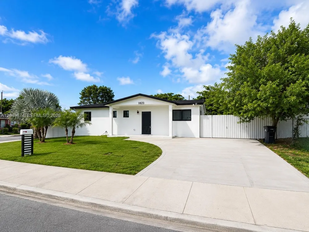 11820 SW 223rd St Miami, FL 33170