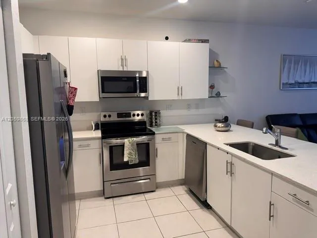 14852 SW 183rd Ter Miami, FL 33187