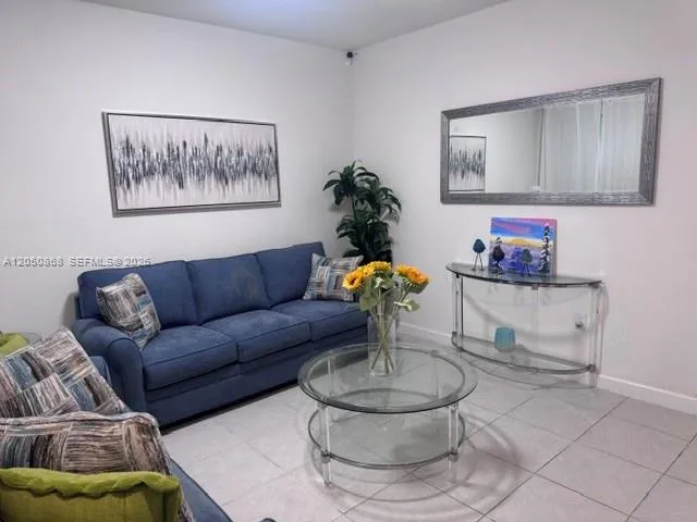 14852 SW 183rd Ter Miami, FL 33187