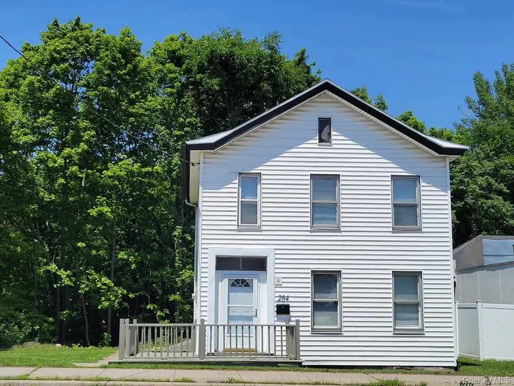 284 W Bridge Street Catskill, NY 12414