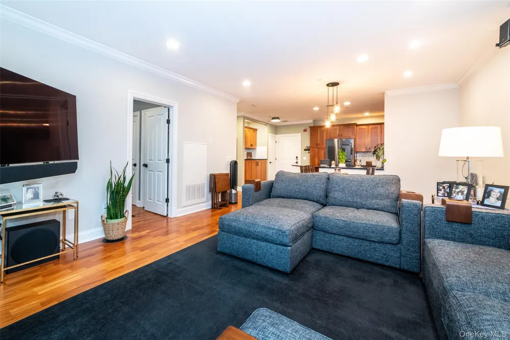 55 1st Street #108 Pelham, NY 10803