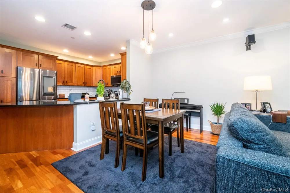 55 1st Street #108 Pelham, NY 10803