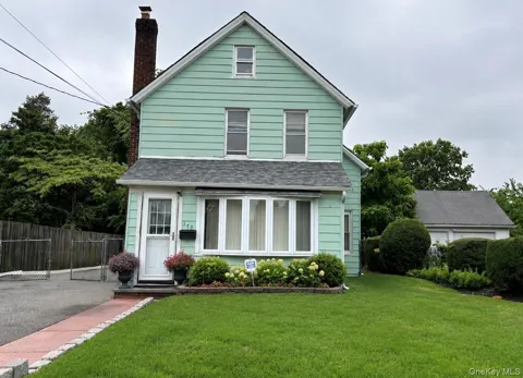170 Uniondale Avenue