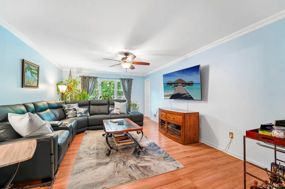 74 Bon Aire Circle #Q12 Suffern, NY 10901
