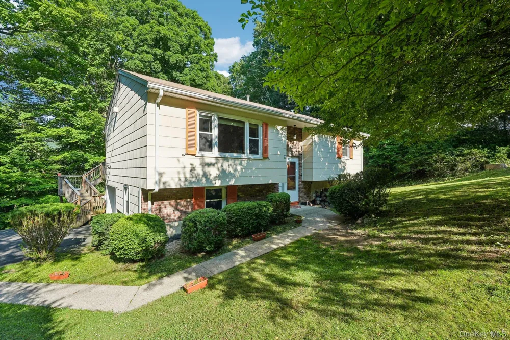 37 Nursery Road Tuxedo Park, NY 10987
