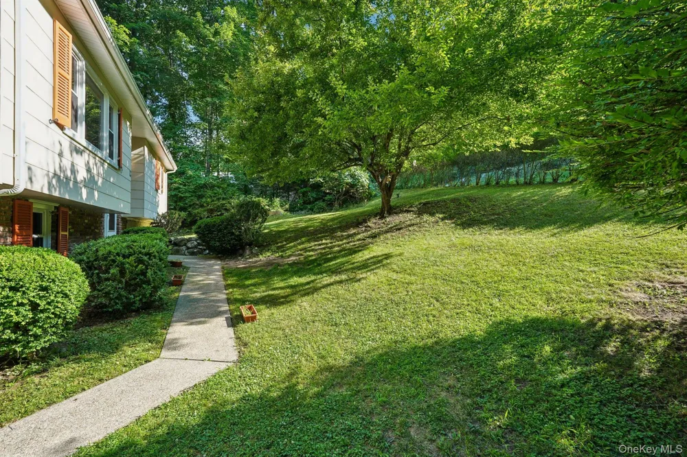 37 Nursery Road Tuxedo Park, NY 10987