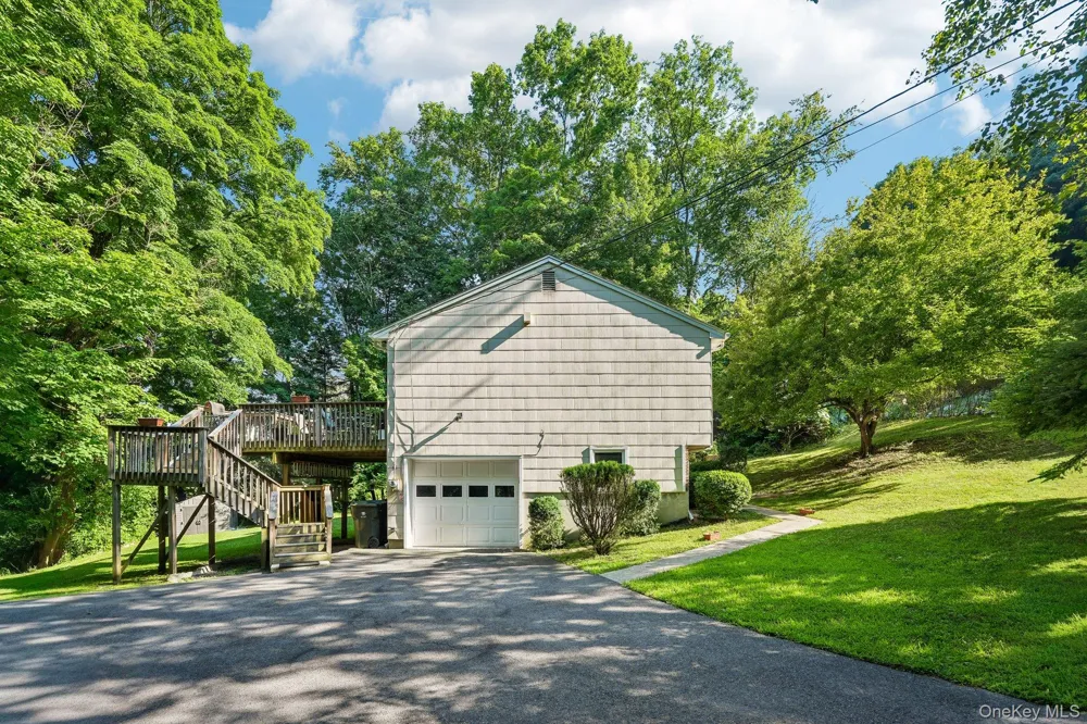37 Nursery Road Tuxedo Park, NY 10987