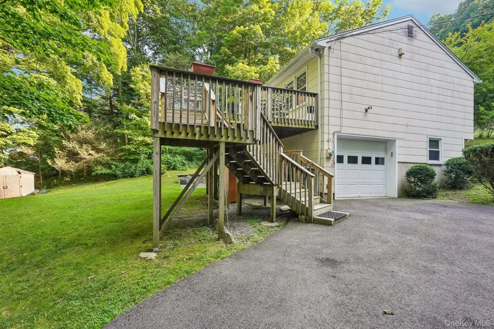 37 Nursery Road Tuxedo Park, NY 10987