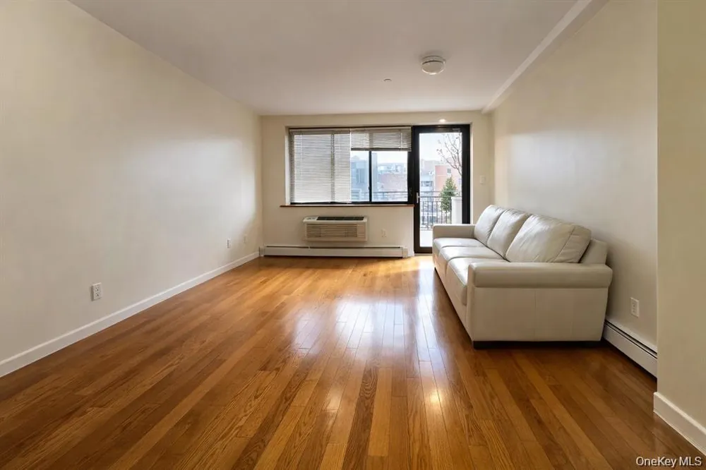 9106 Whitney Avenue #3A Elmhurst, NY 11373
