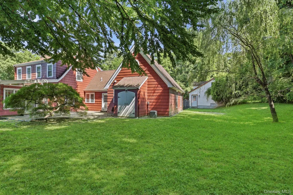 44 Beach Road Ossining, NY 10562