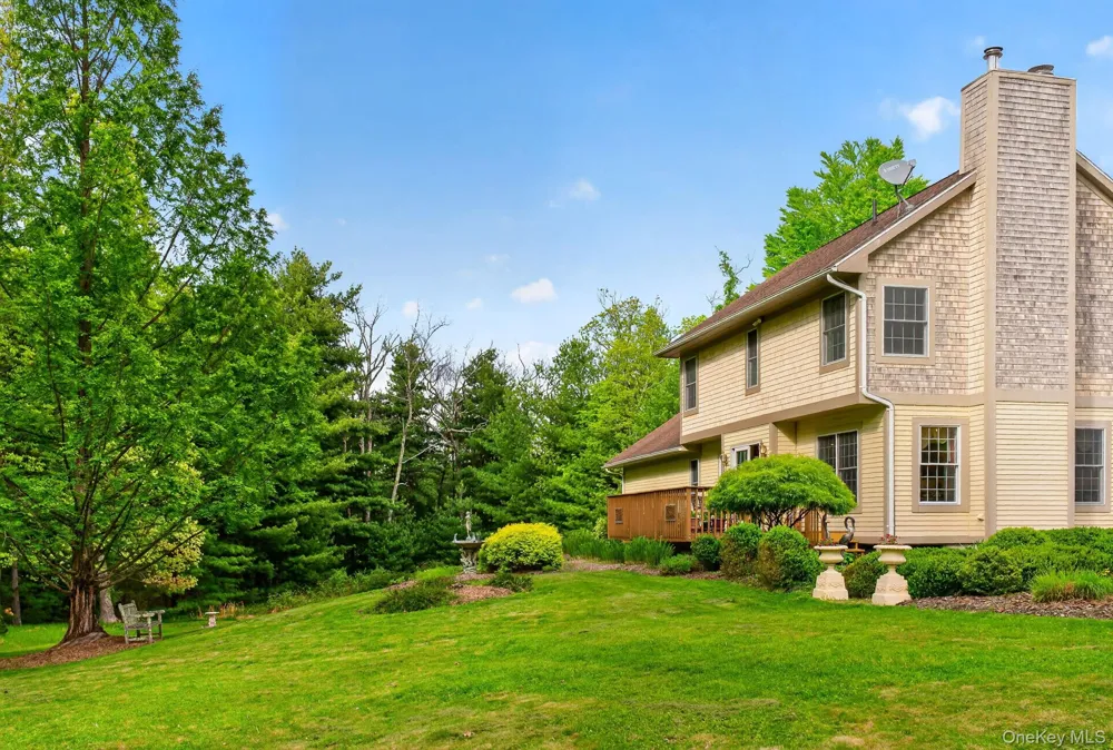 189 Bush Road Stone Ridge, NY 12484