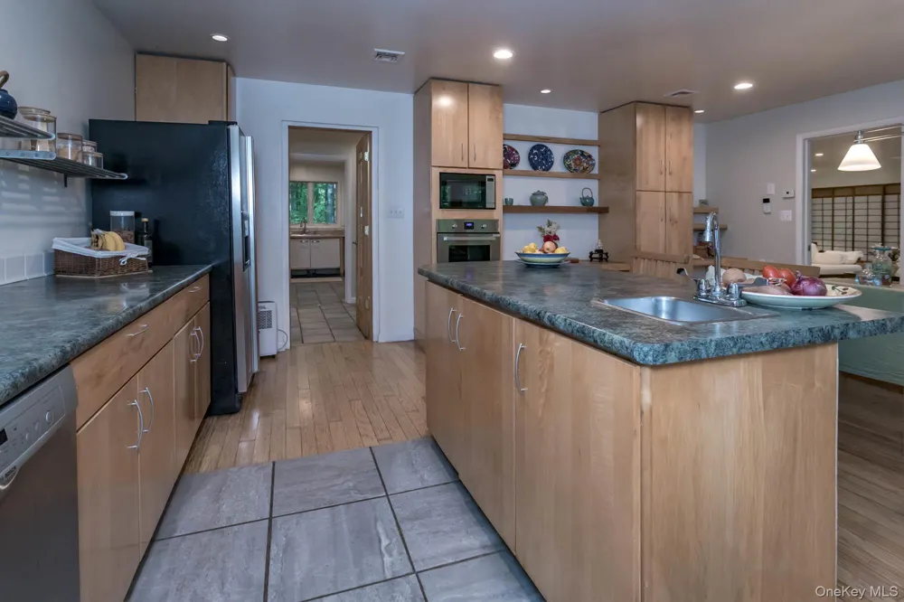 15 Cox Drive Warwick, NY 10990