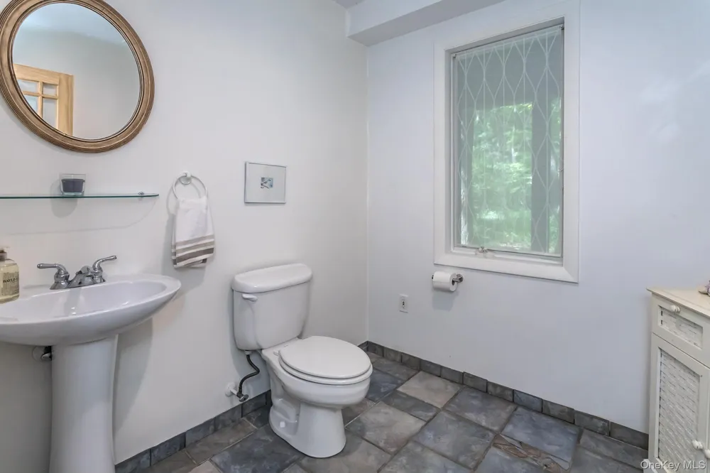 15 Cox Drive Warwick, NY 10990