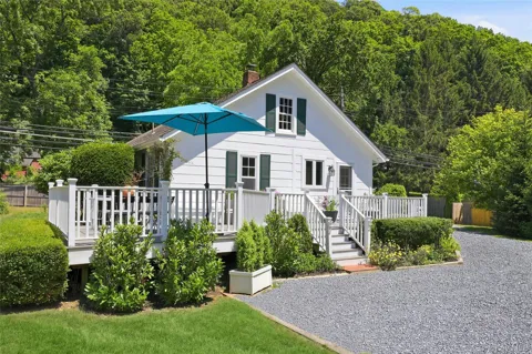 189 Pound Ridge Road