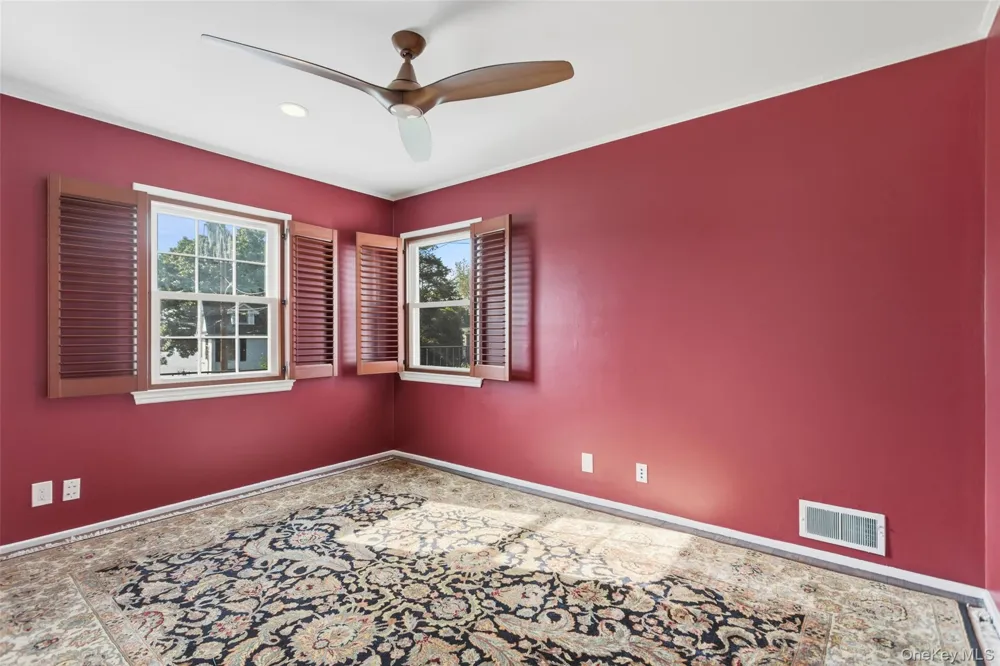 110 Tappan Landing Road Tarrytown, NY 10591