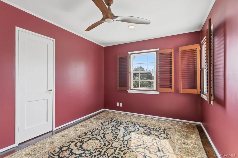 110 Tappan Landing Road Tarrytown, NY 10591