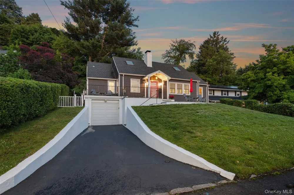 110 Tappan Landing Road Tarrytown, NY 10591