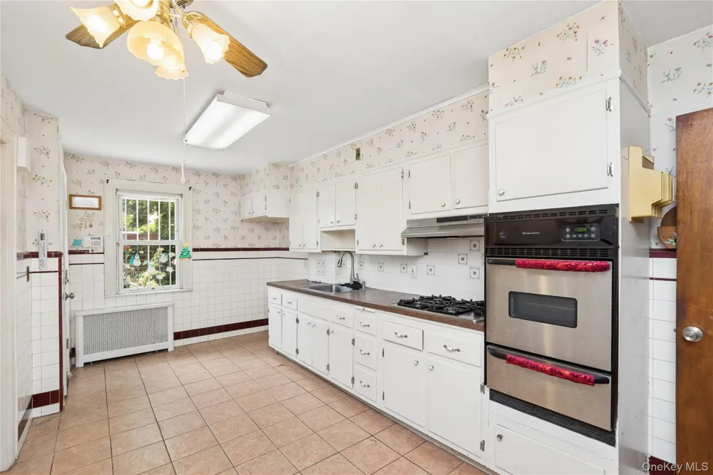 8430 129th Street Kew Gardens, NY 11415