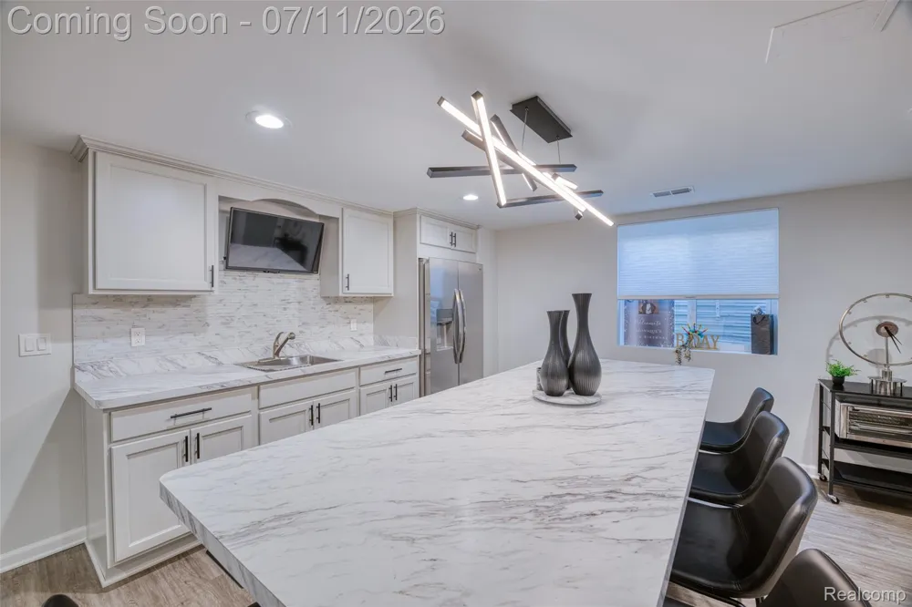 48847 Windfall Road Novi City, MI 48374
