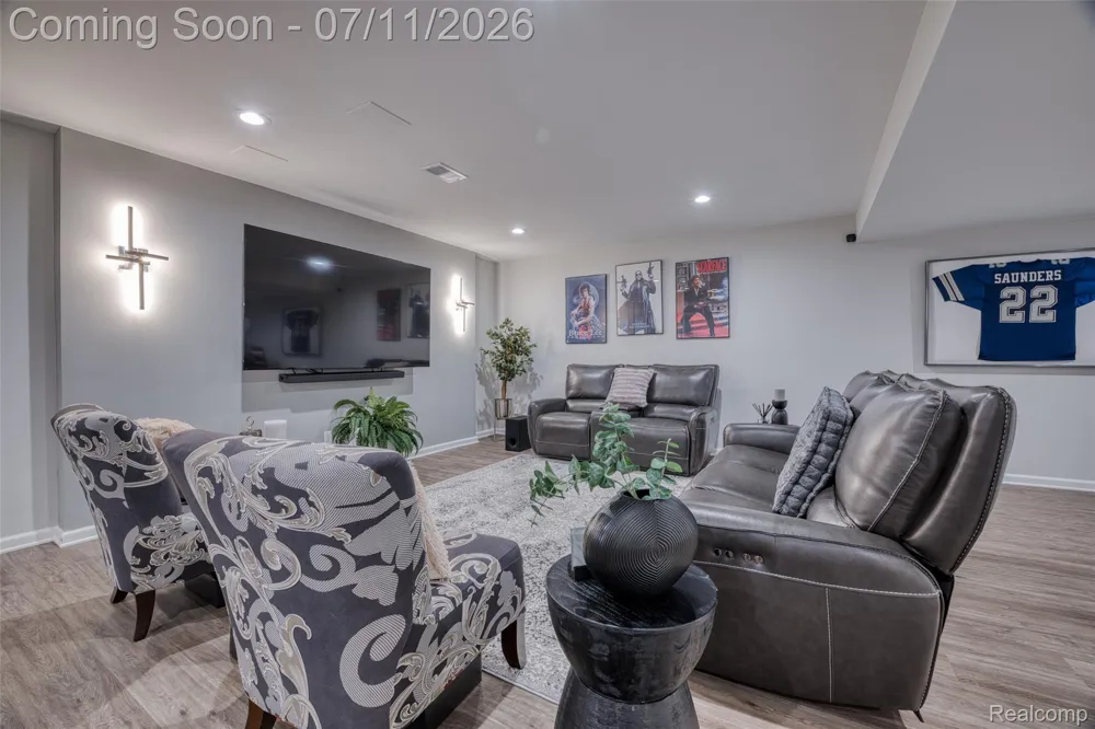 48847 Windfall Road Novi City, MI 48374
