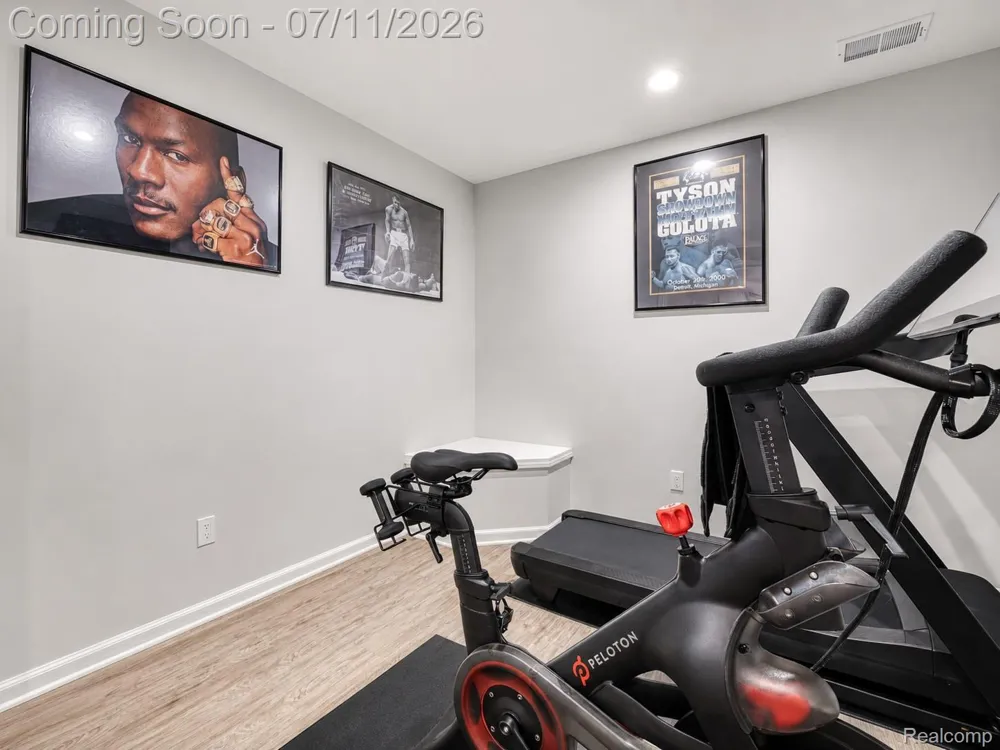 48847 Windfall Road Novi City, MI 48374