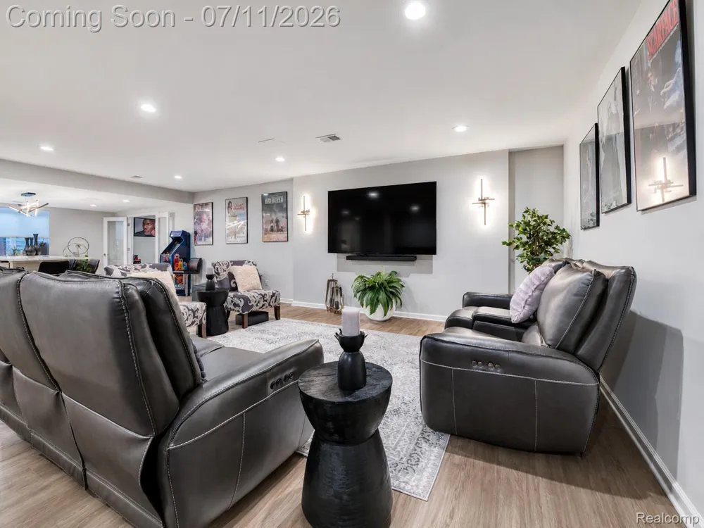 48847 Windfall Road Novi City, MI 48374