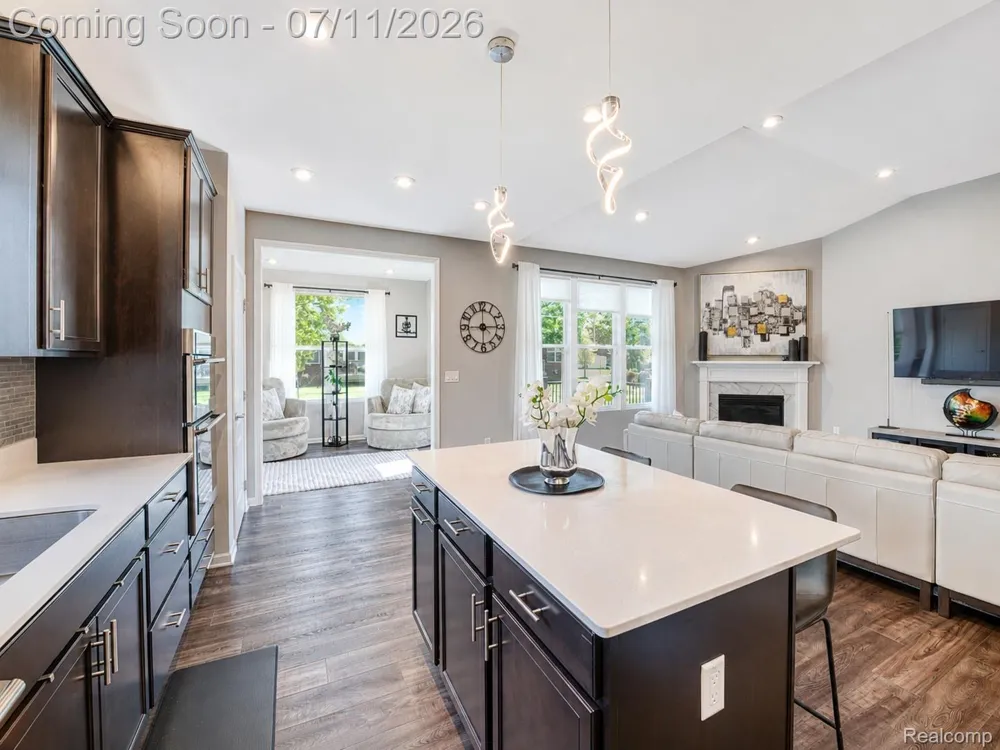 48847 Windfall Road Novi City, MI 48374