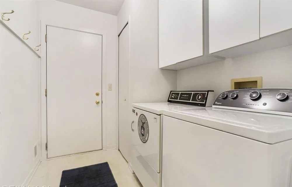 24267 Weathervane Court Novi City, MI 48374