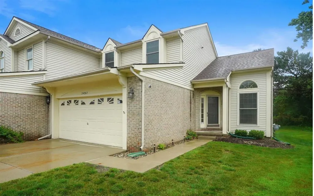 24267 Weathervane Court Novi City, MI 48374