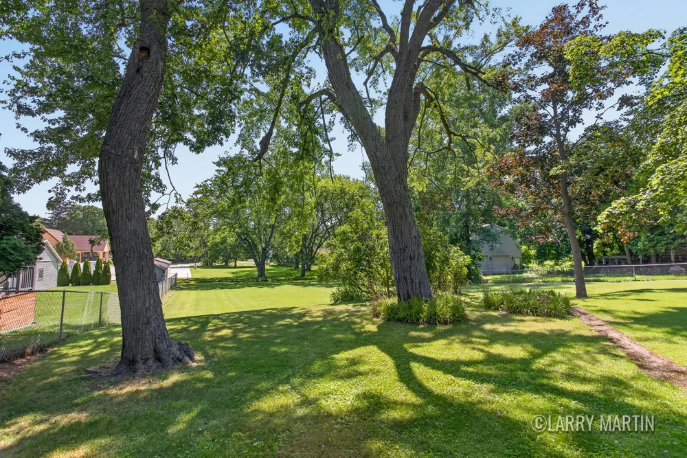 1916 Manning Avenue NW Walker City, MI 49534