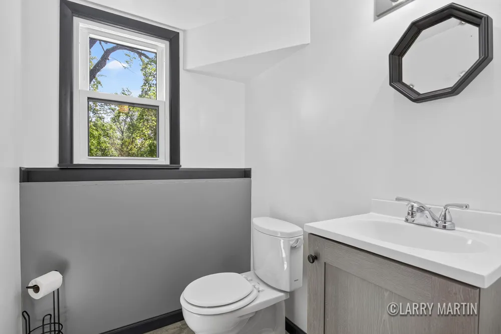 1916 Manning Avenue NW Walker City, MI 49534