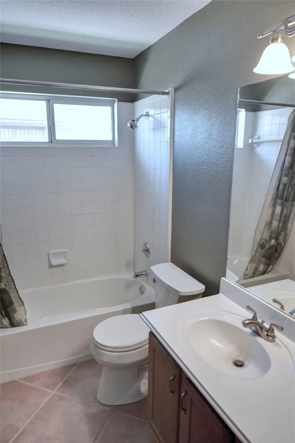9743 Copperway Converse, TX 78109