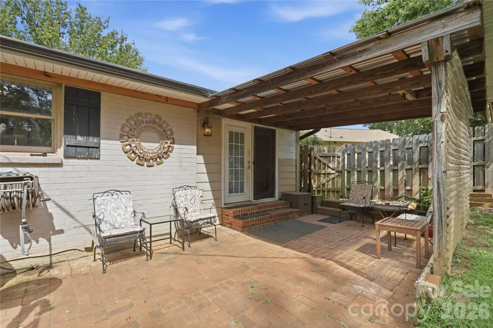 21013 Entrada Drive Cornelius, NC 28031