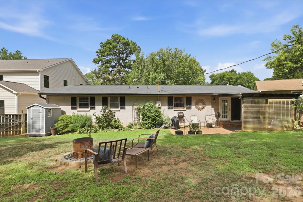 21013 Entrada Drive Cornelius, NC 28031